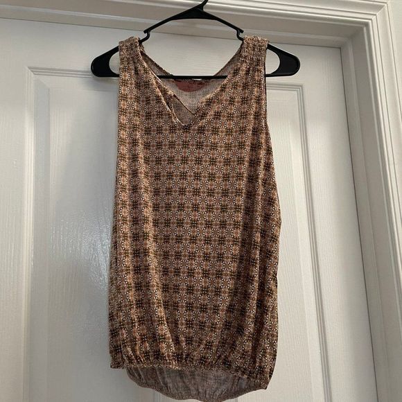 SJS Women's Sleeveless Tops Size Medium Multicolor - Picture 1 of 3
